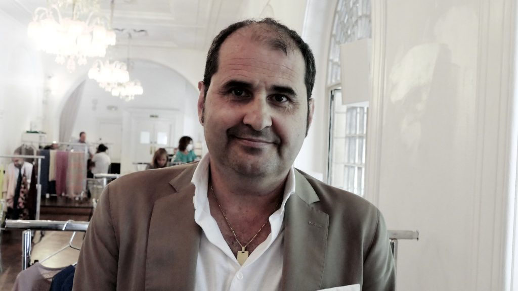 Il presidente del Consorzio Promozione Filati Alberto Enoch all'evento Feel The Yarn Londra (f.P.Nigro).